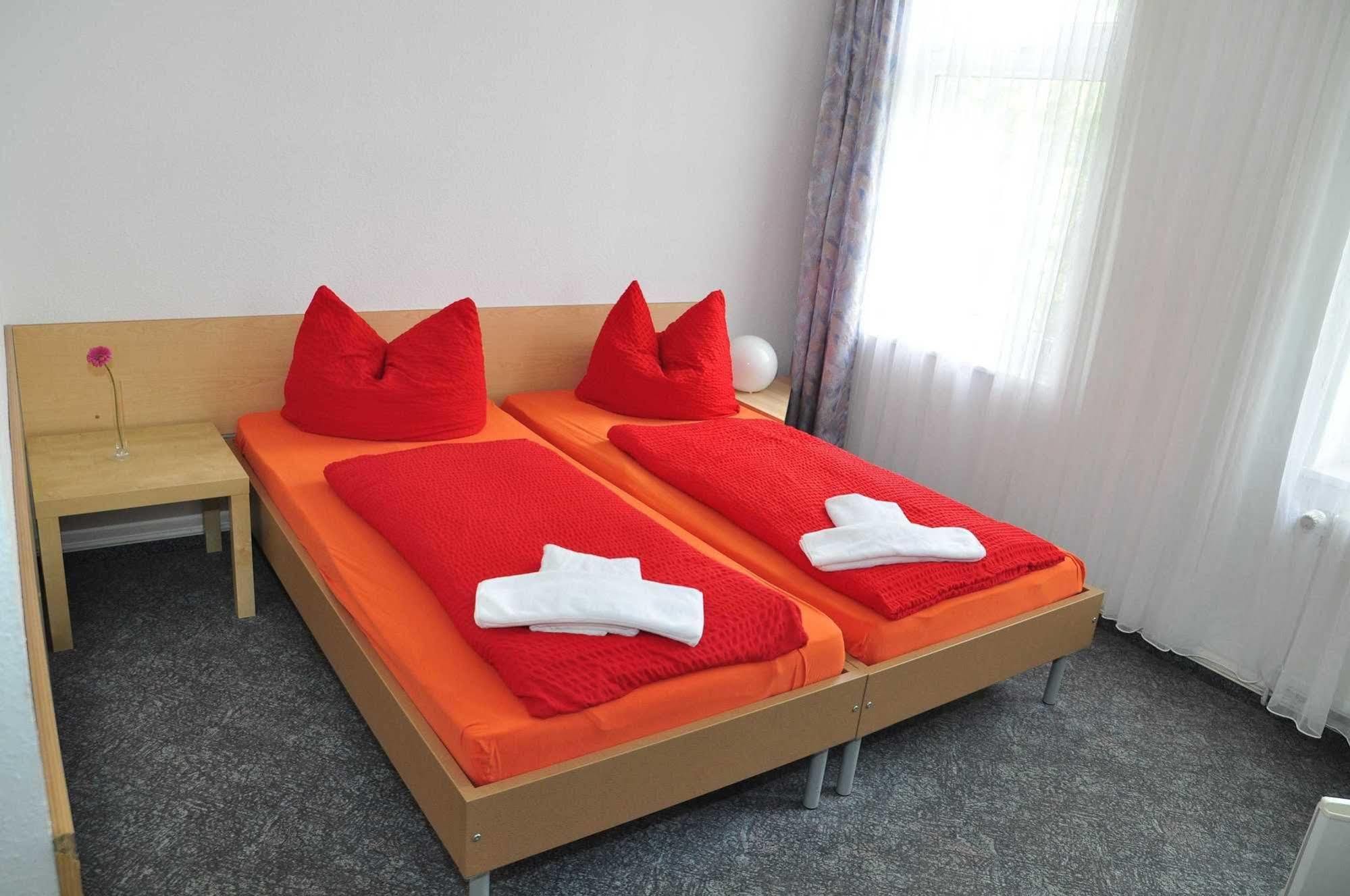 Pension Leipzig Georgplatz Extérieur photo